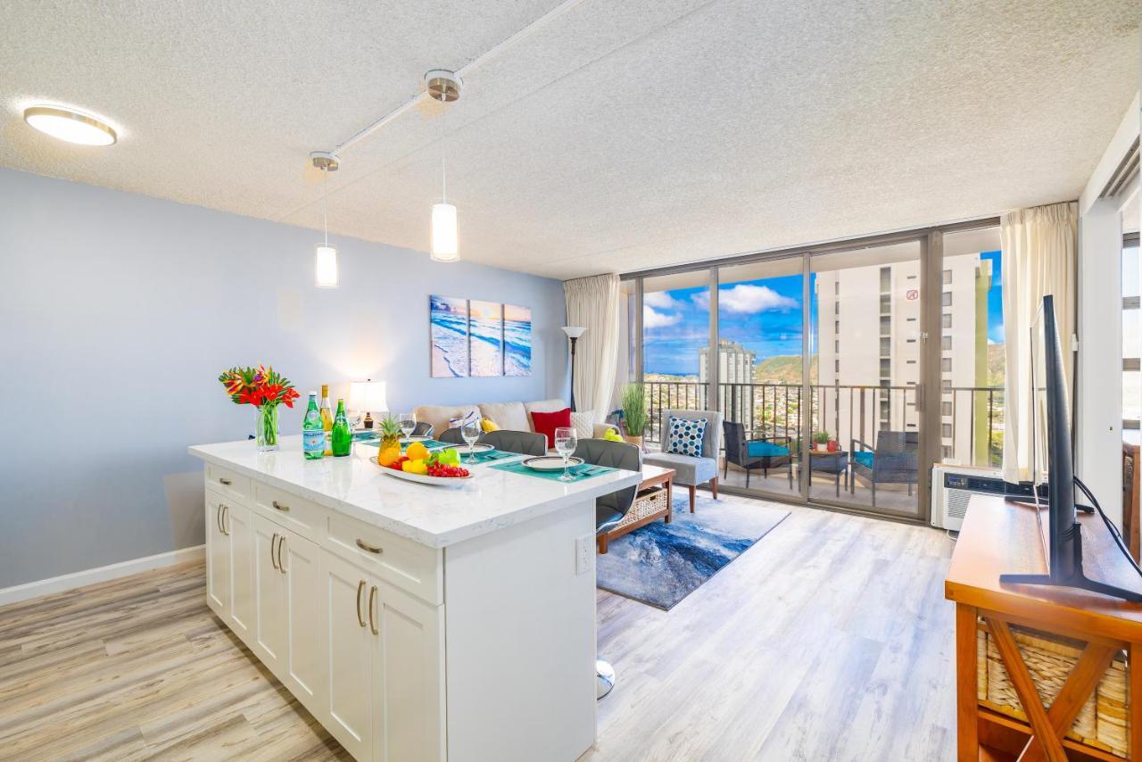 Ocean & Diamond Head Views - Near Beach - Parking! ホノルル エクステリア 写真