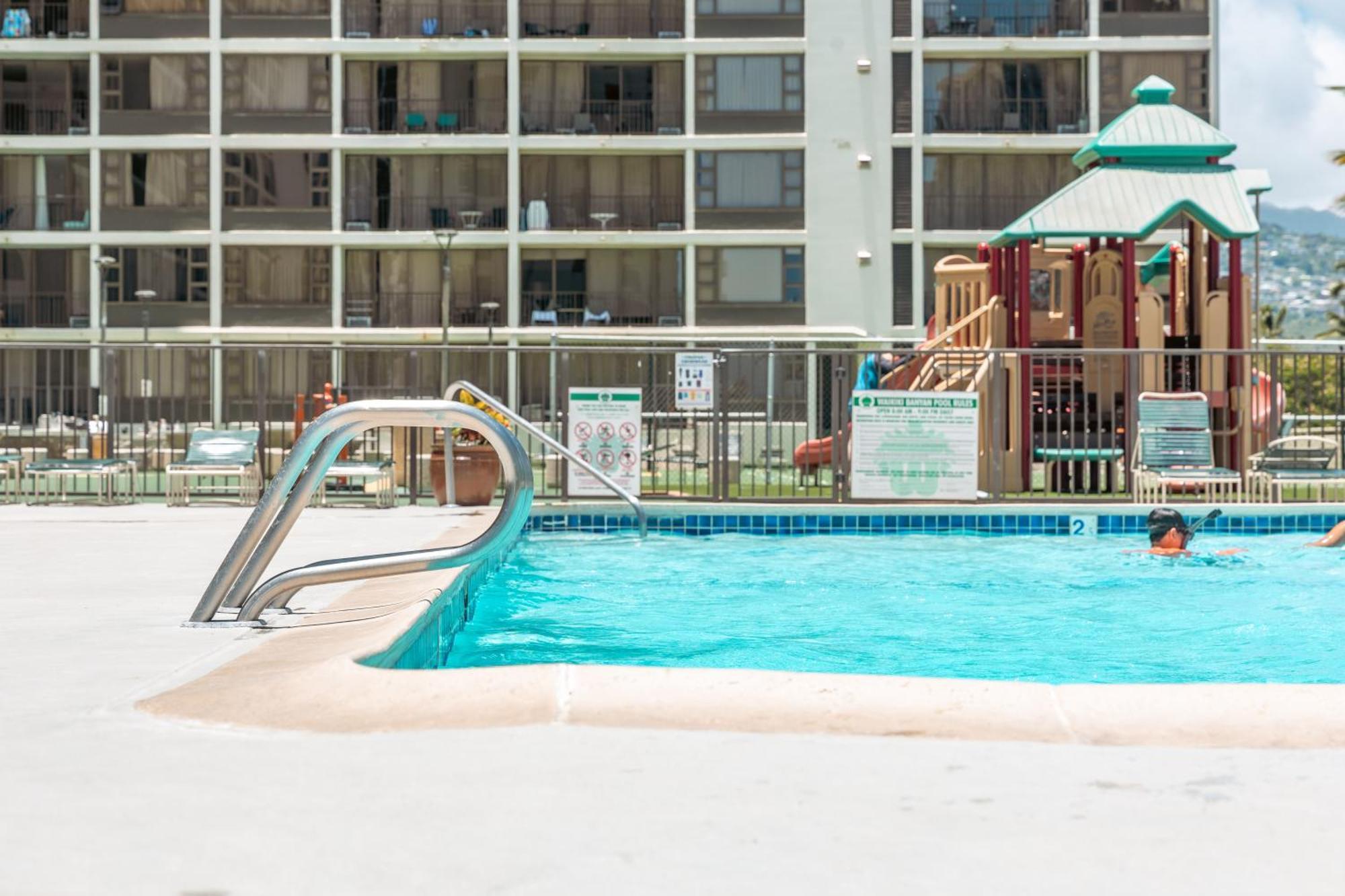 Ocean & Diamond Head Views - Near Beach - Parking! ホノルル エクステリア 写真