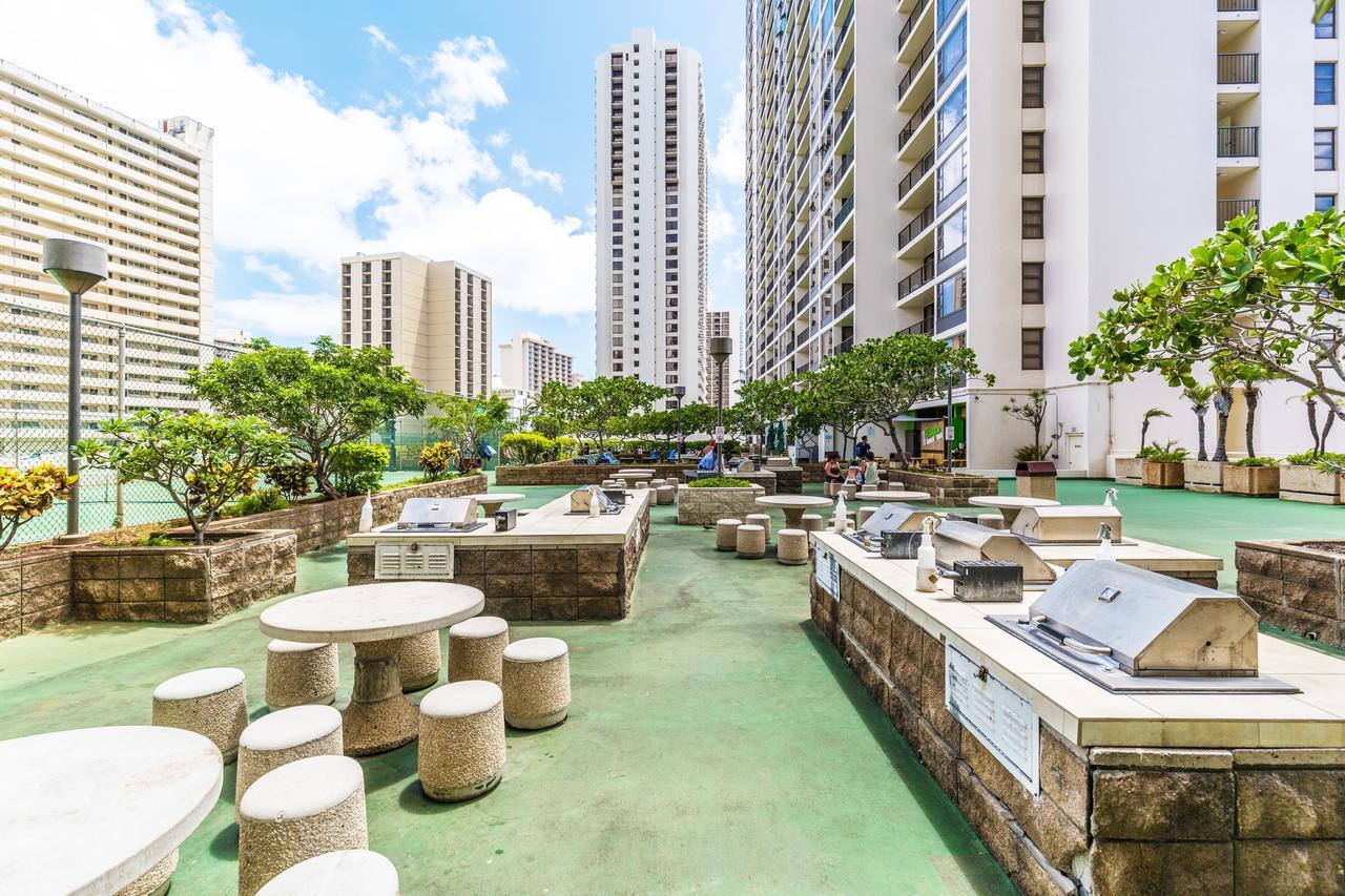 Ocean & Diamond Head Views - Near Beach - Parking! ホノルル エクステリア 写真